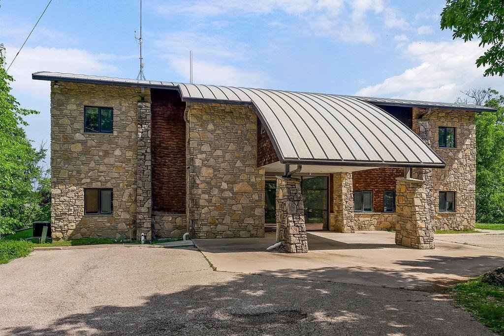 House in Uniontown, Kansas, United States 3 - 18082599