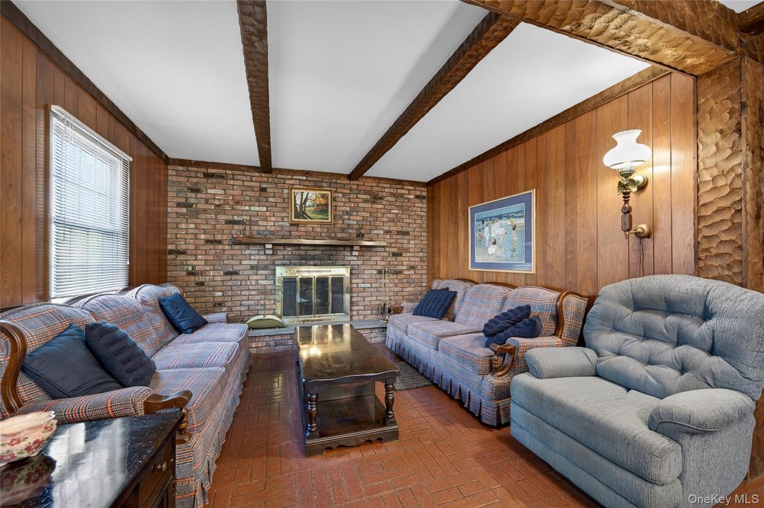 House in Carle Place, New York, United States 4 - 18082883