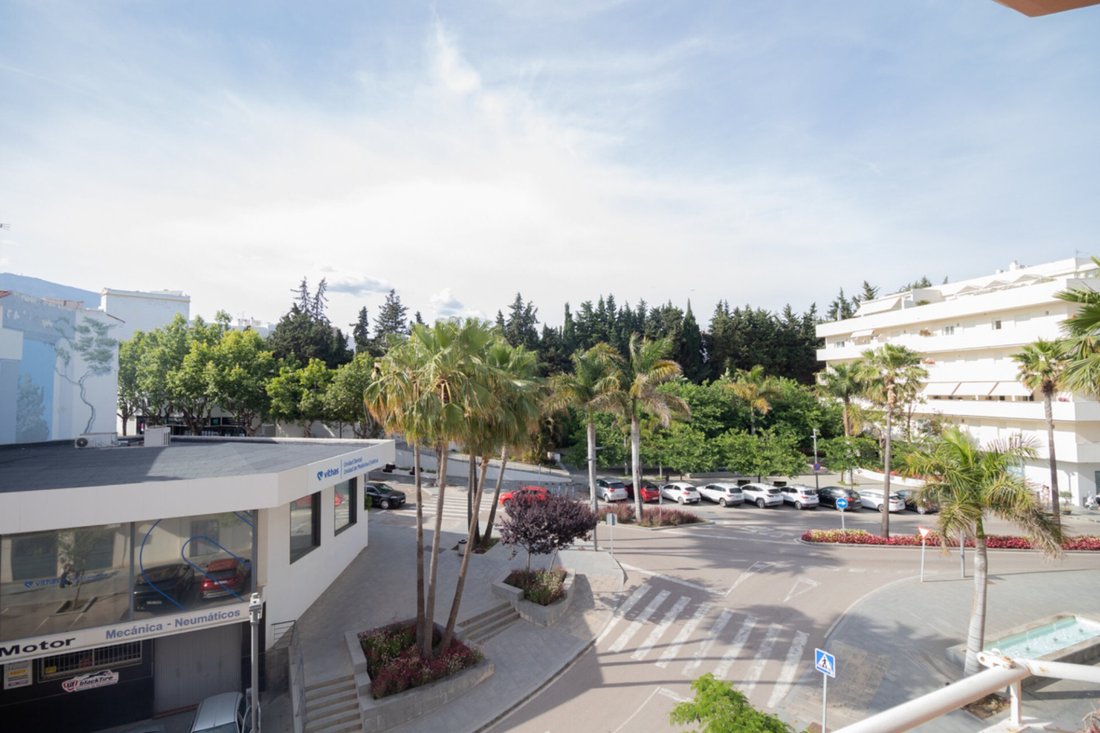 Apartment in Estepona, Andalusia, Spain 2 - 18088784
