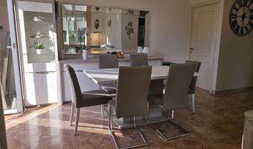 Villa à Quartu Sant'Elena, Sardaigne, Italie 1