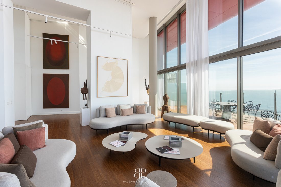 Penthouse in Sant Martí, Barcelona, Spain 3 - 18080896