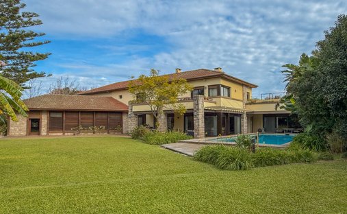 Casa en Martínez, Provincia de Buenos Aires, Argentina 1