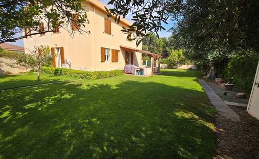 Villa à Quartu Sant'Elena, Sardaigne, Italie 1