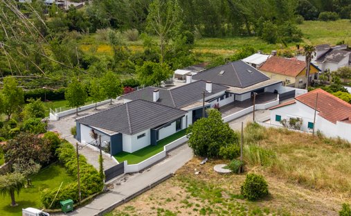 Villa in Amor, Leiria, Portugal 1