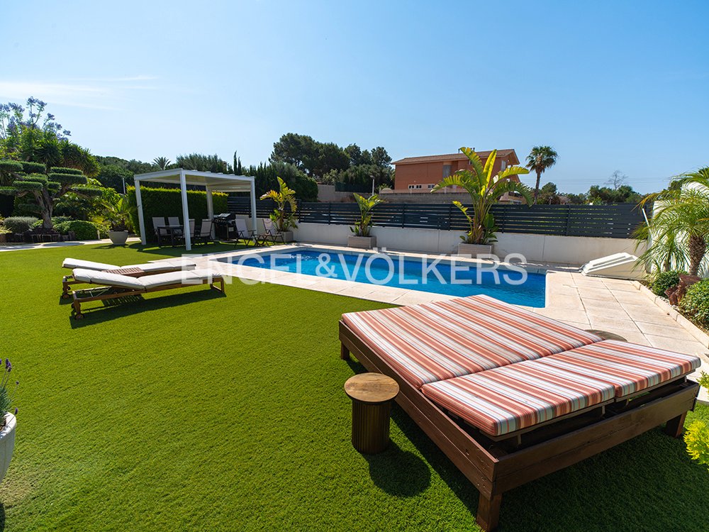 Villa in Santa Pola, Valencian Community, Spain 3 - 18089080