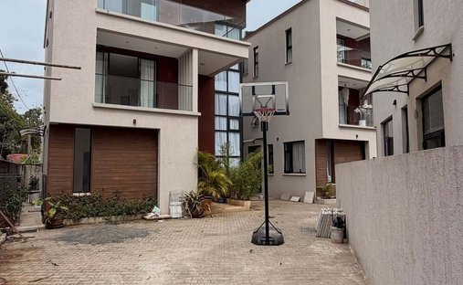 Villa in Nairobi, Nairobi County, Kenya 1