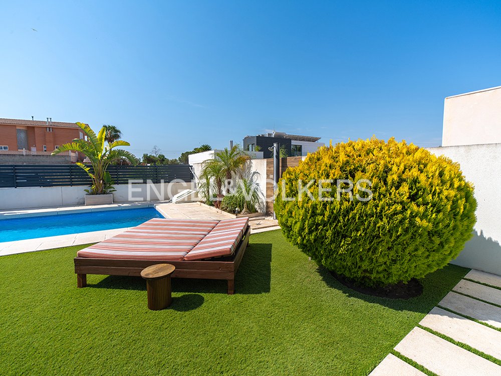 Villa in Santa Pola, Valencian Community, Spain 4 - 18089080