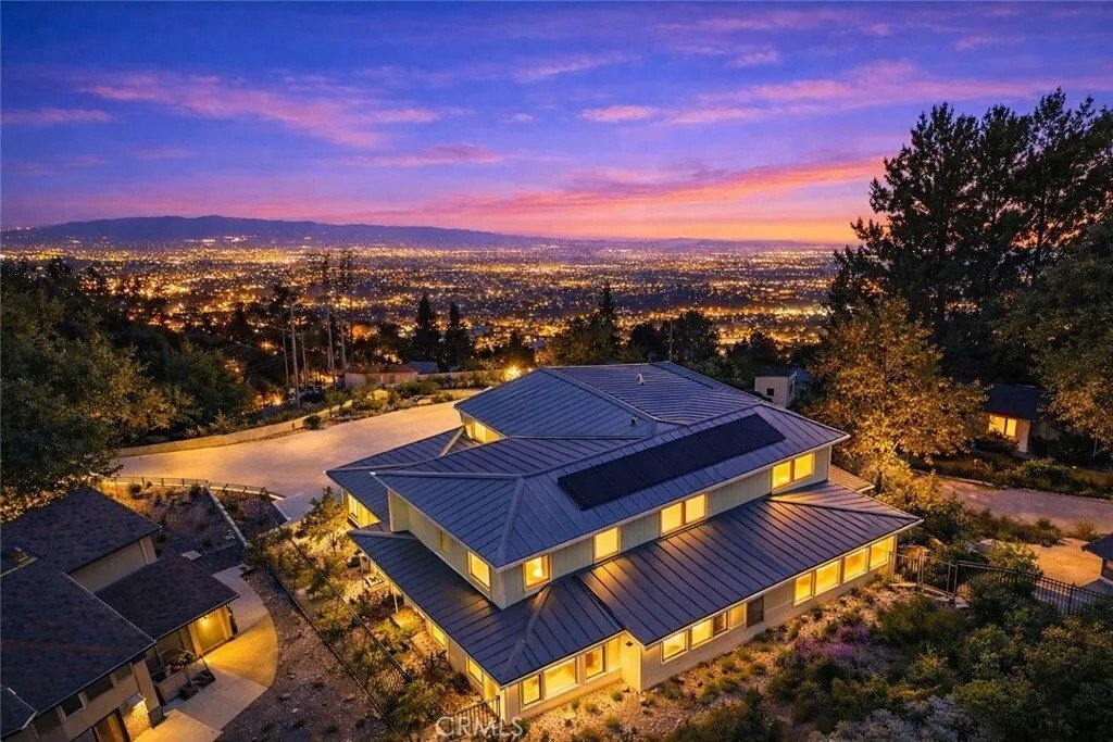 House in Sierra Madre, California, United States 1 - 17390431