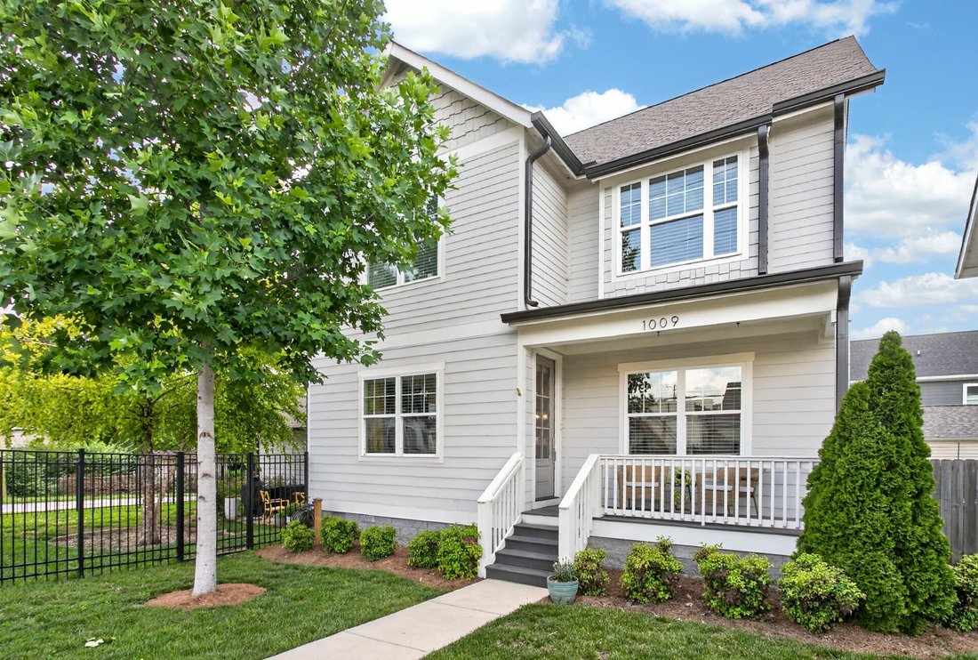 Co Op in Nashville, Tennessee, United States 1 - 18089552