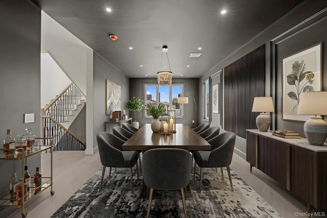 House in Oceanside, New York, United States 2 - 18089557