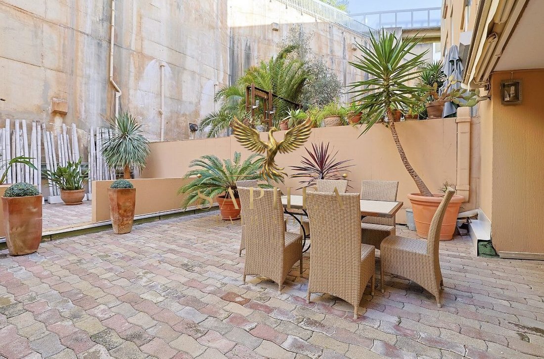 Apartment in Bandol, Provence-Alpes-Côte d'Azur, France 2 - 16856505