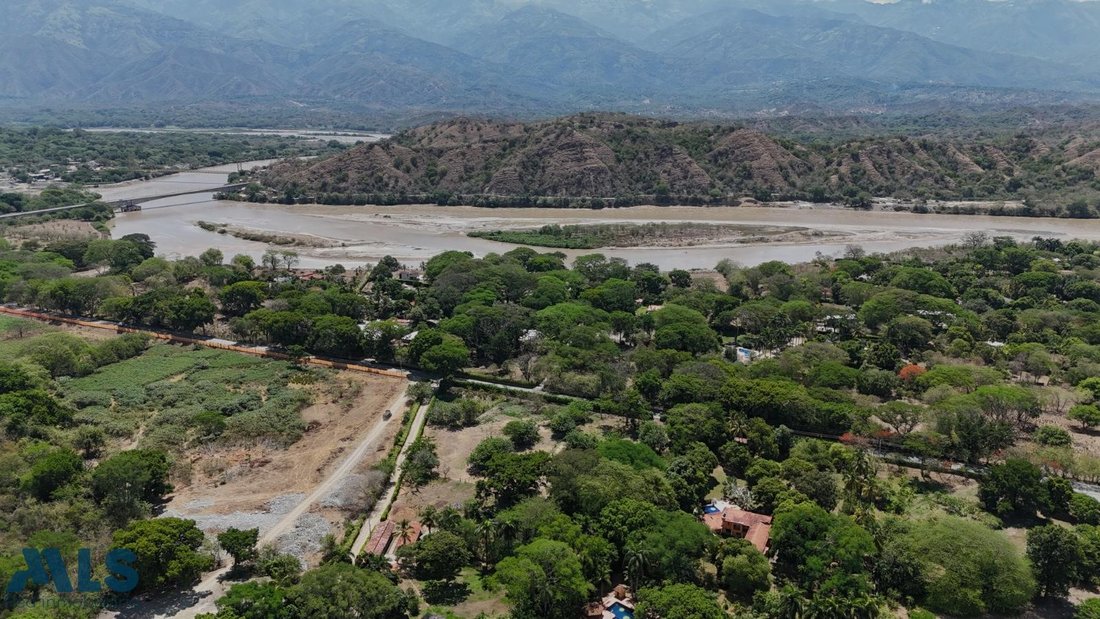 Land in Santa Fe de Antioquia, Santa Fe de Antioquia, Colombia 2 - 18089142