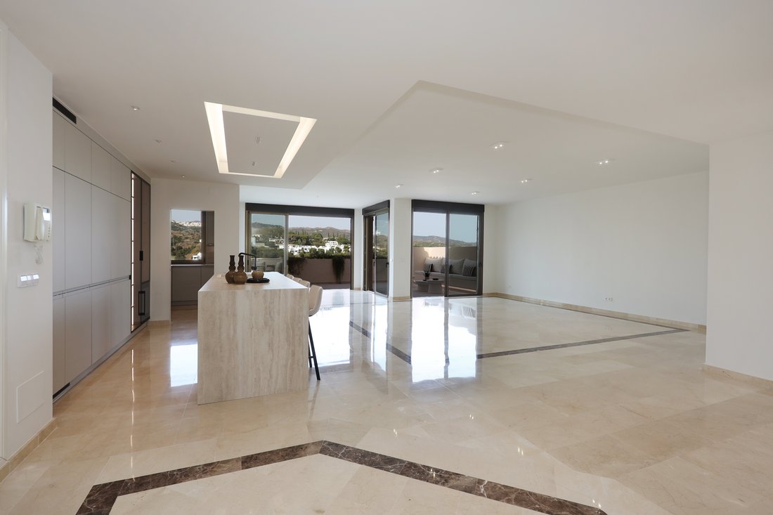 Apartment in Marbella, Andalusia, Spain 4 - 18088886