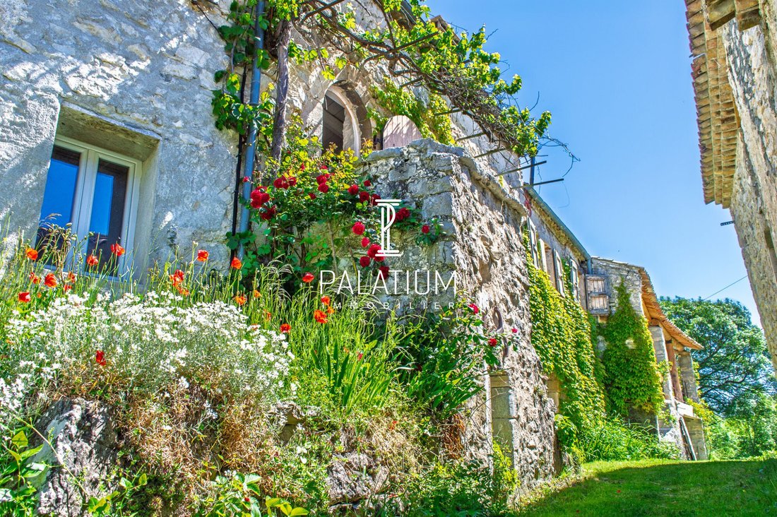 House in Chateauneuf-Miravail, Provence-Alpes-Côte d'Azur, France 1 - 18088224