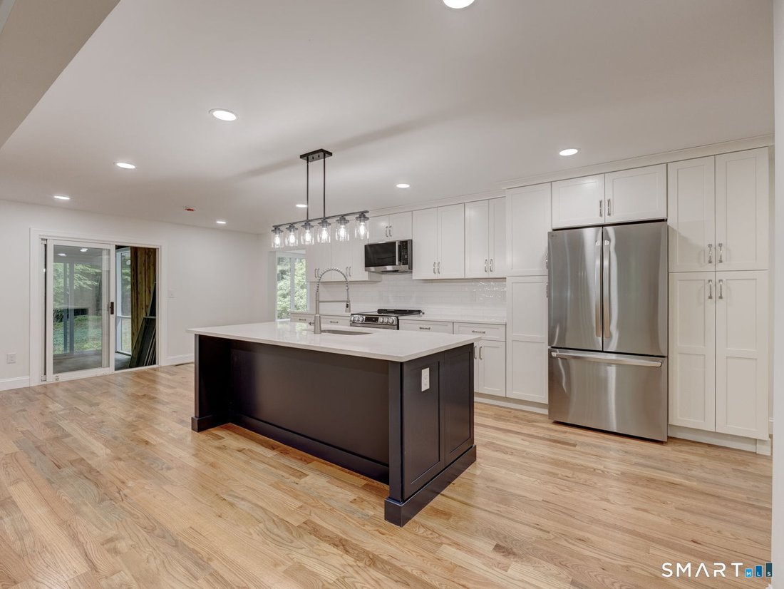 House in Farmington, Connecticut, United States 2 - 18087332