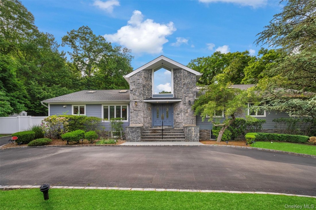 House in Syosset, New York, United States 1 - 17488946