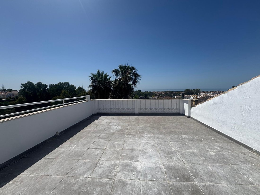Apartment in Estepona, Andalusia, Spain 3 - 16306969