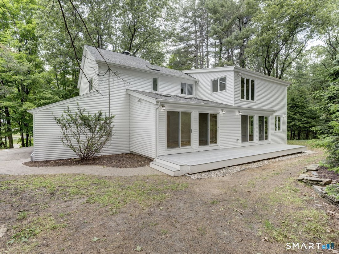 House in Farmington, Connecticut, United States 4 - 18087332