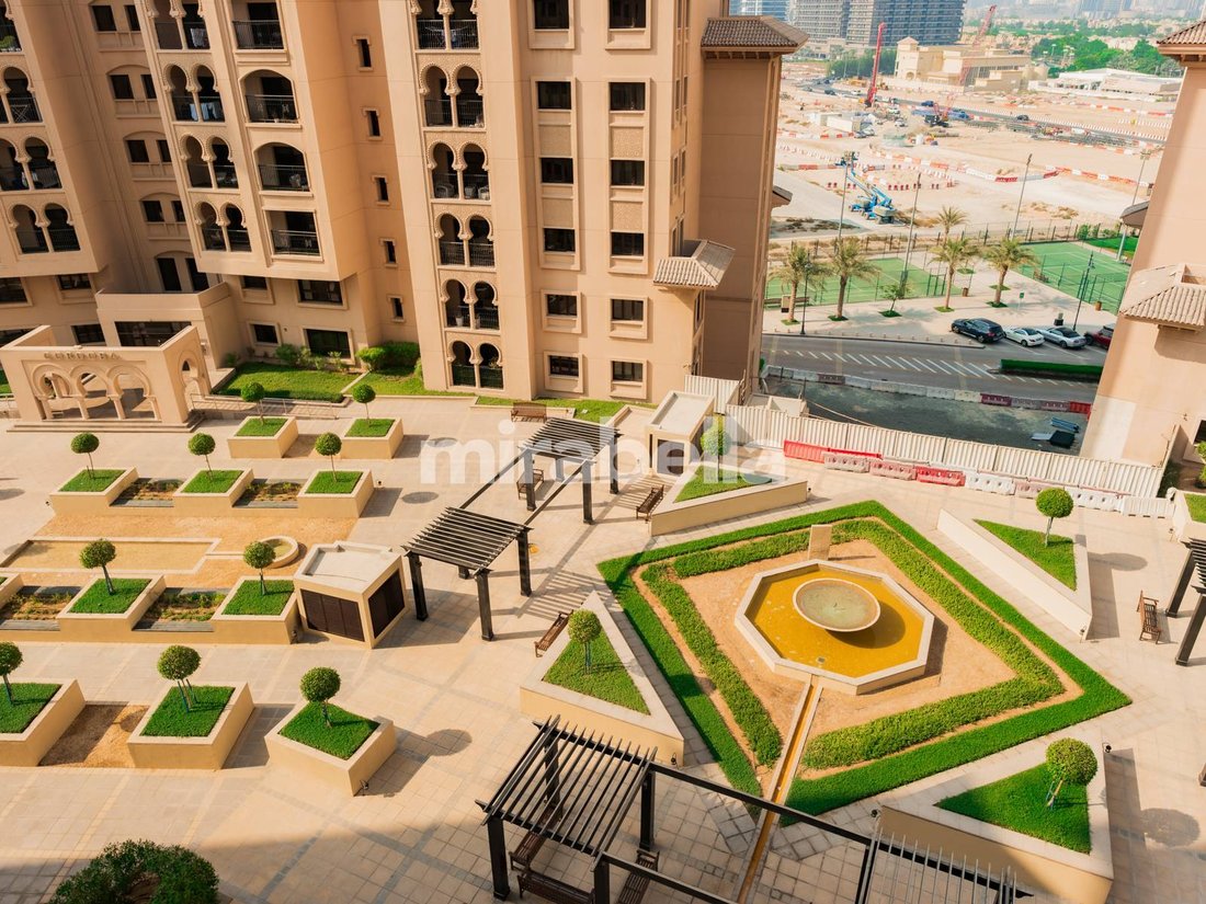 Apartment in Jumeirah Golf Estates, Dubai, United Arab Emirates 1 - 18088892