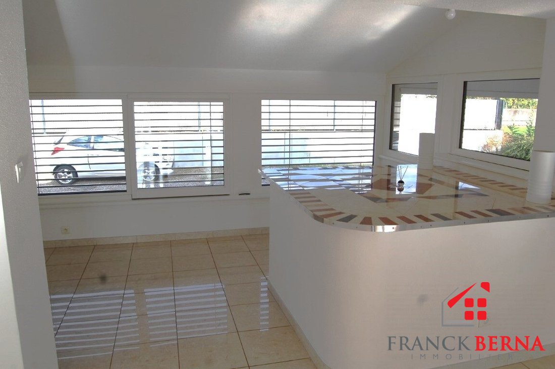 Villa in Sud Ouest, Wintzenheim, France 3 - 18078090