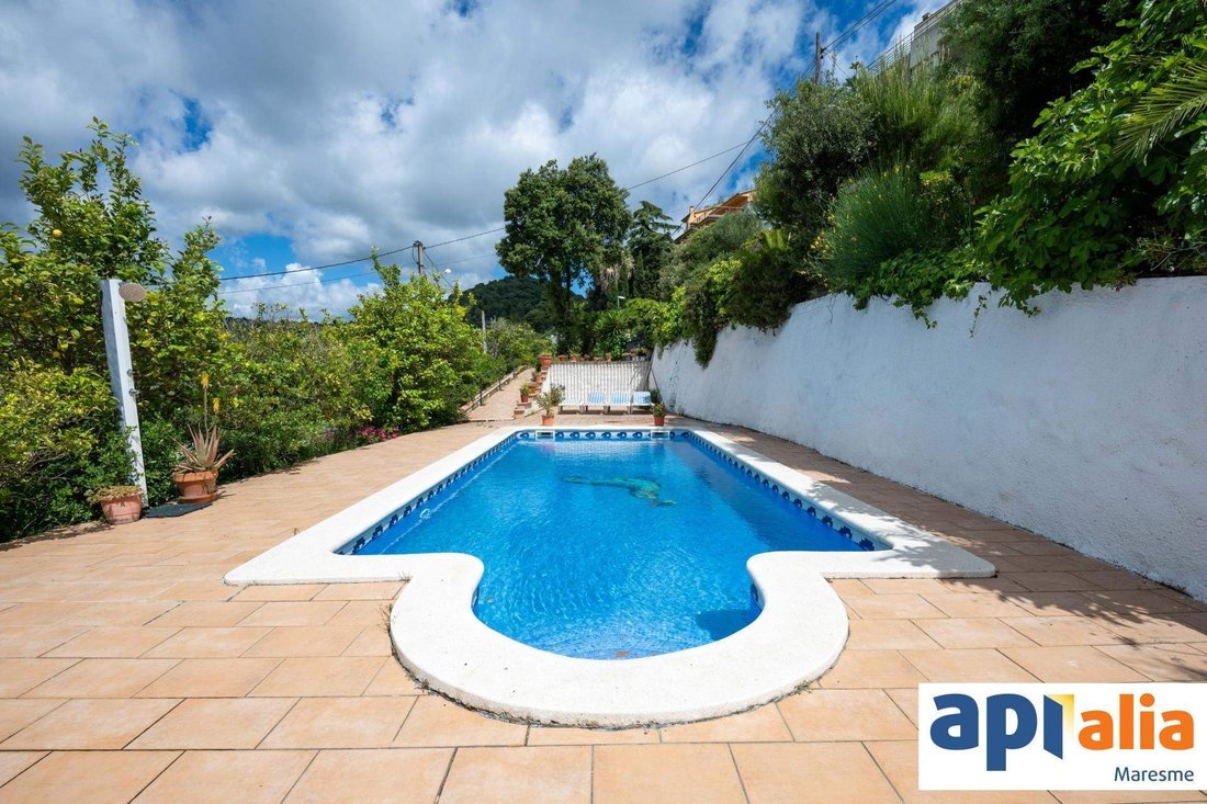 Villa in Santa Susanna, Catalonia, Spain 3 - 18089844