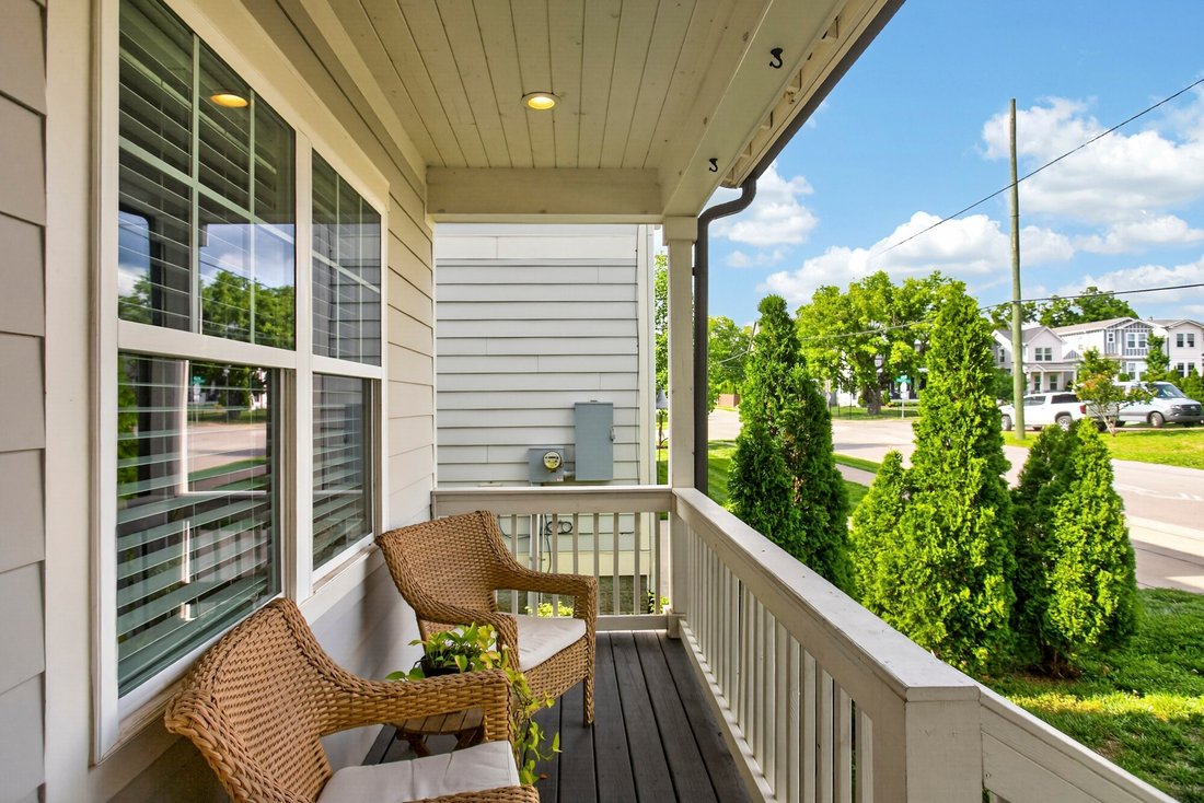 Co Op in Nashville, Tennessee, United States 2 - 18089552