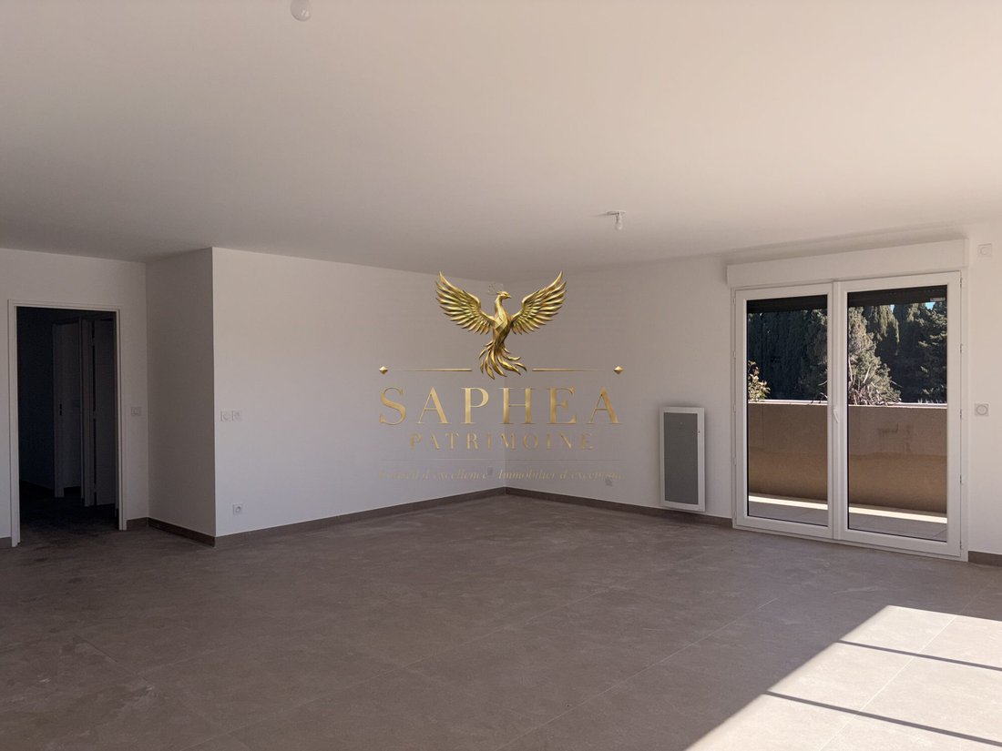 Apartment in Place de Gaulle, Antibes, France 4 - 17256712