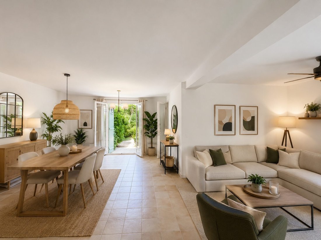 House in Mougins, Provence-Alpes-Côte d'Azur, France 3 - 18078027
