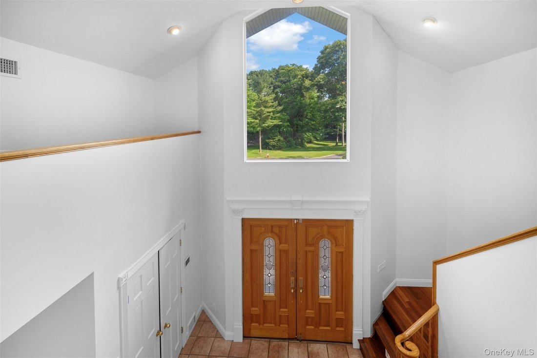 House in Syosset, New York, United States 5 - 17488946