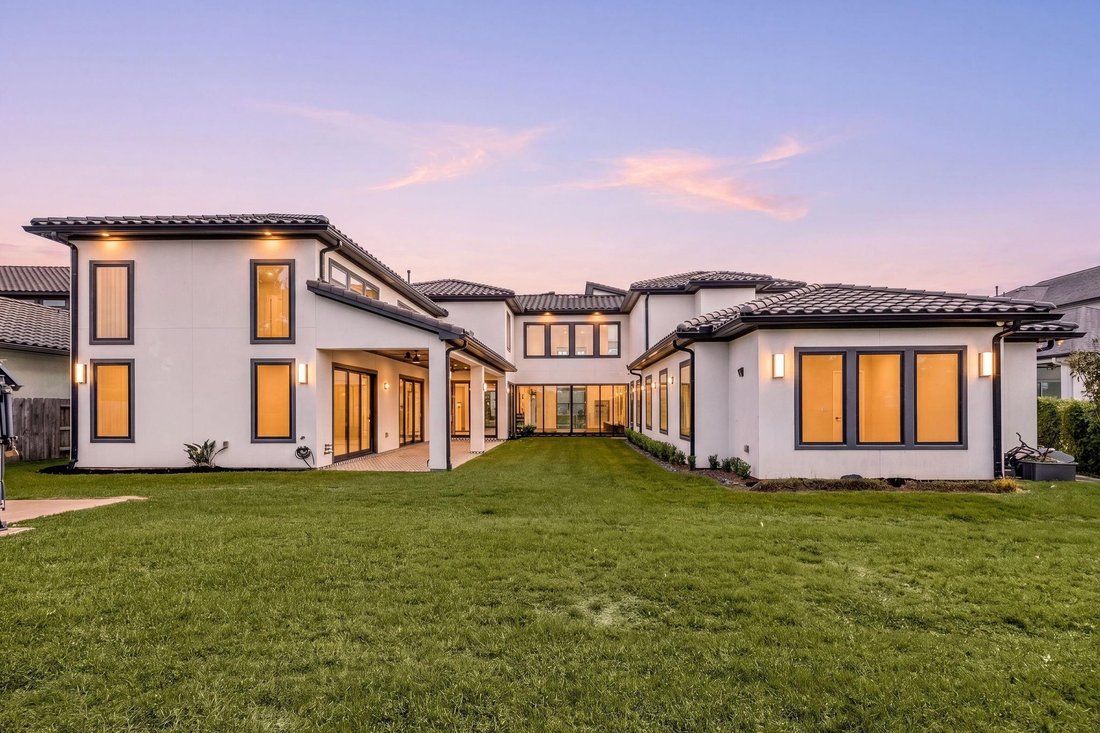 House in Katy, Texas, United States 2 - 18089078
