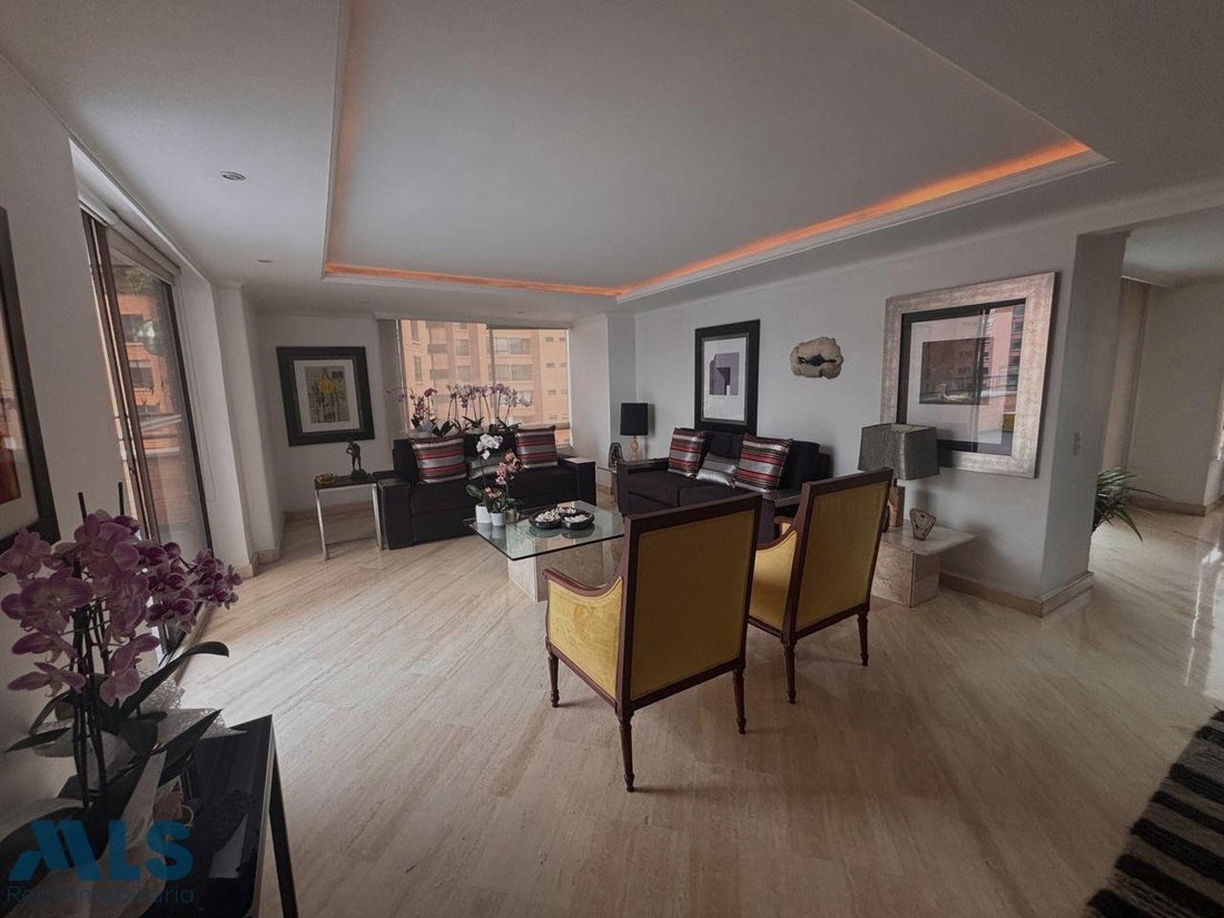 Apartment in Medellín, Antioquia, Colombia 3 - 18089181