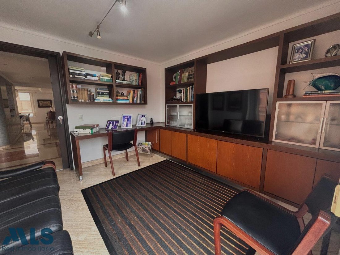 Apartment in Medellín, Antioquia, Colombia 4 - 18089181