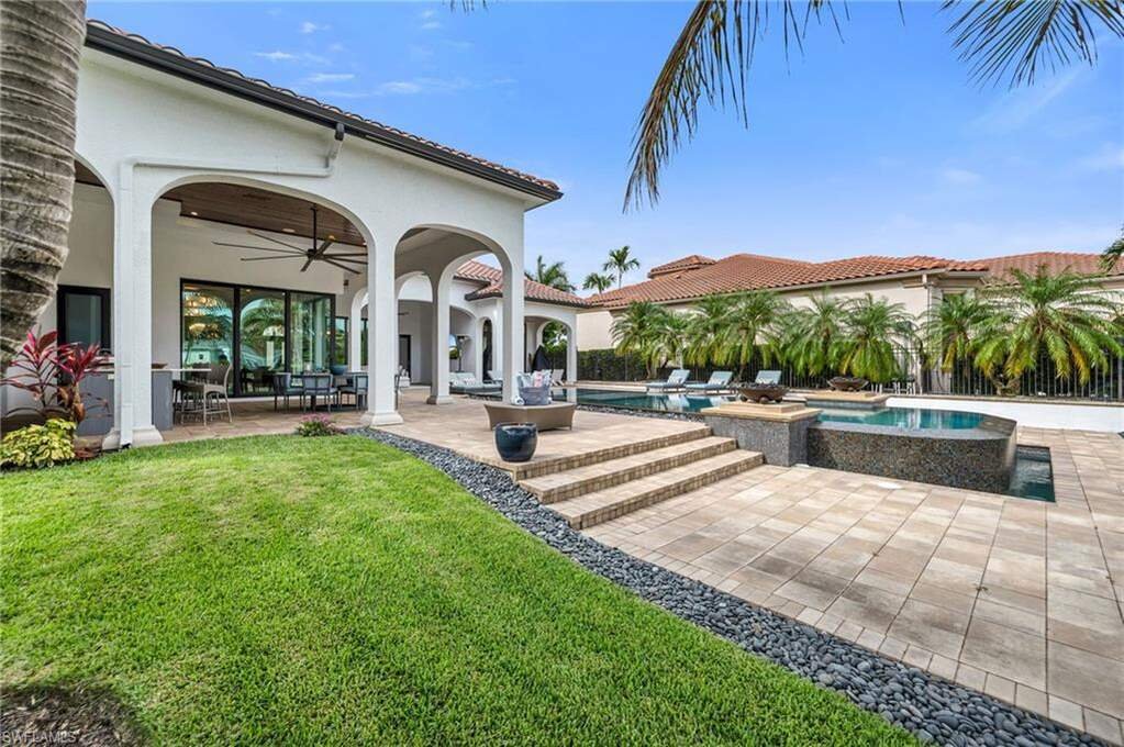 House in Miromar Lakes, Florida, United States 3 - 18088160