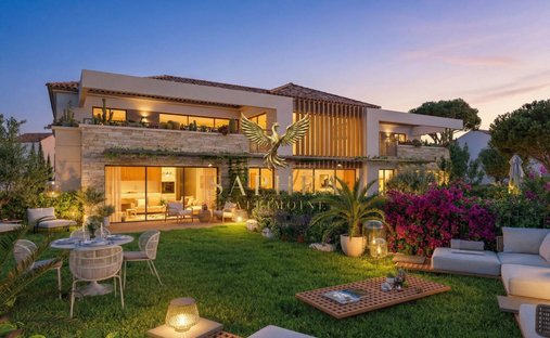 Apartment in Six-Fours-les-Plages, Provence-Alpes-Côte d'Azur, France 1