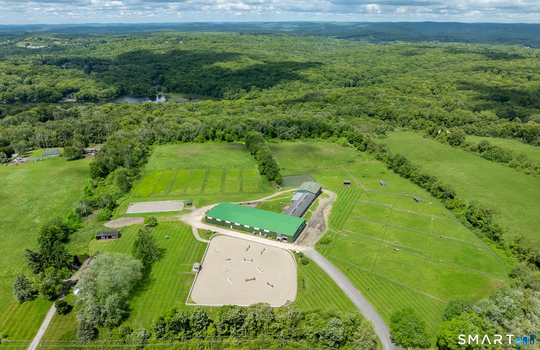 House in Morris, Connecticut, United States 1 - 18087311