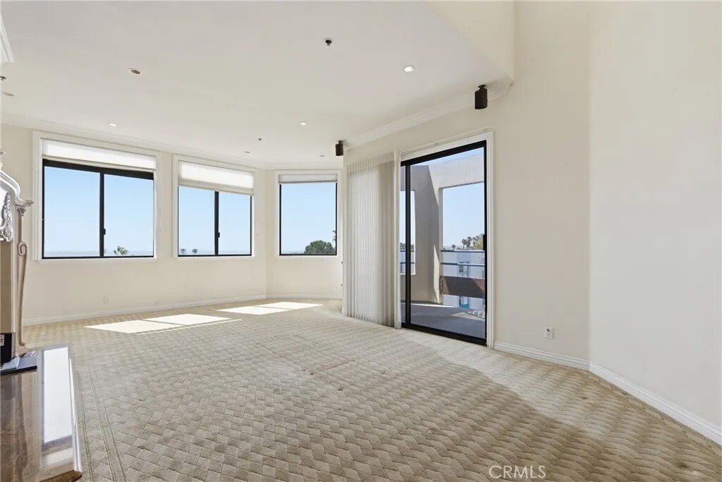 Condo in Torrance, California, United States 2 - 18088922
