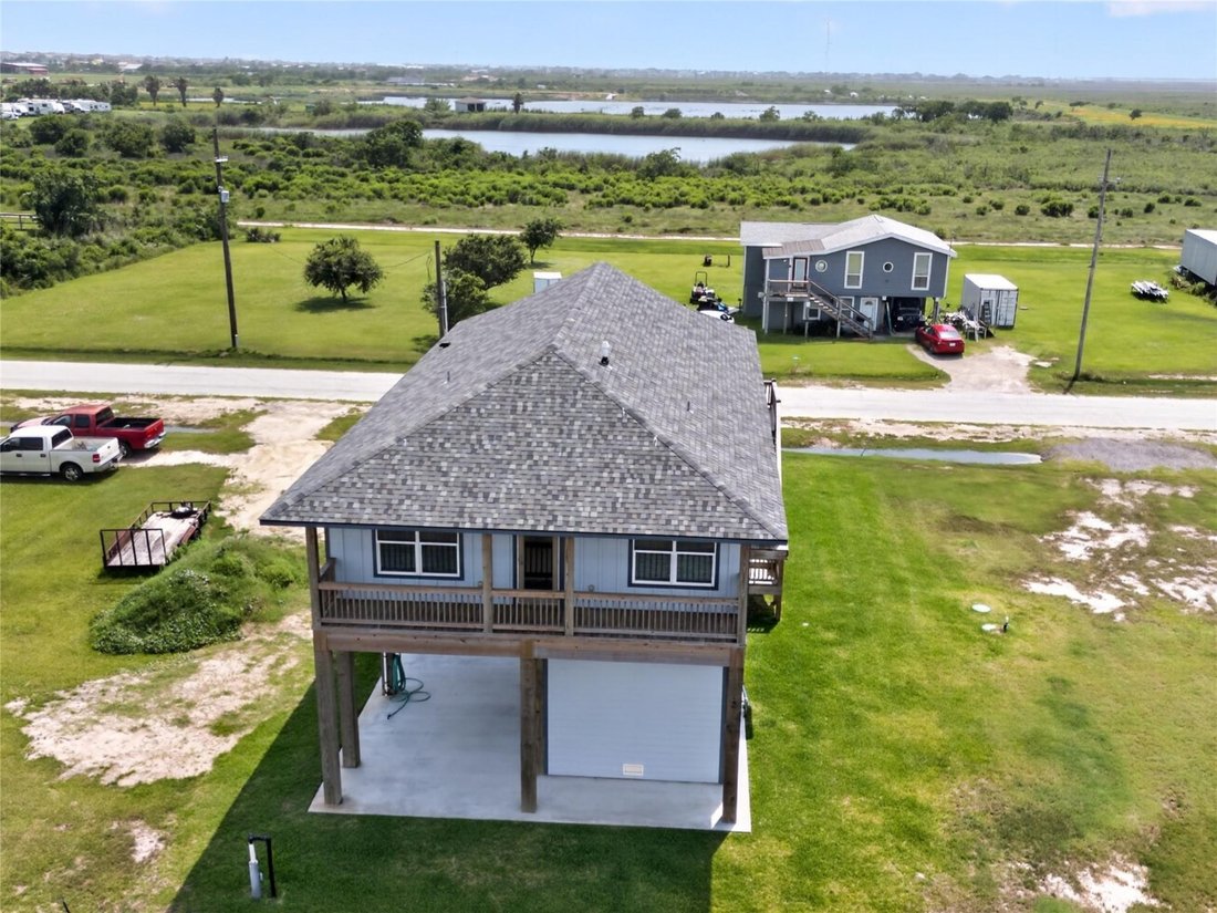 House in Bolivar Peninsula, Texas, United States 3 - 17210620