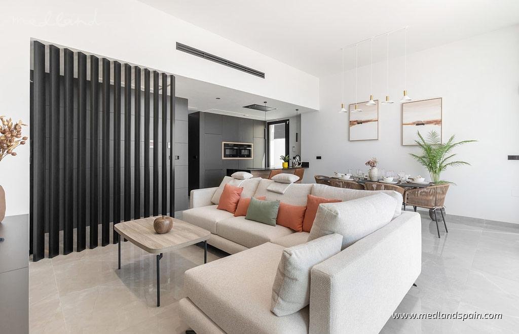 Villa in Torrevieja, Valencian Community, Spain 4 - 18089011