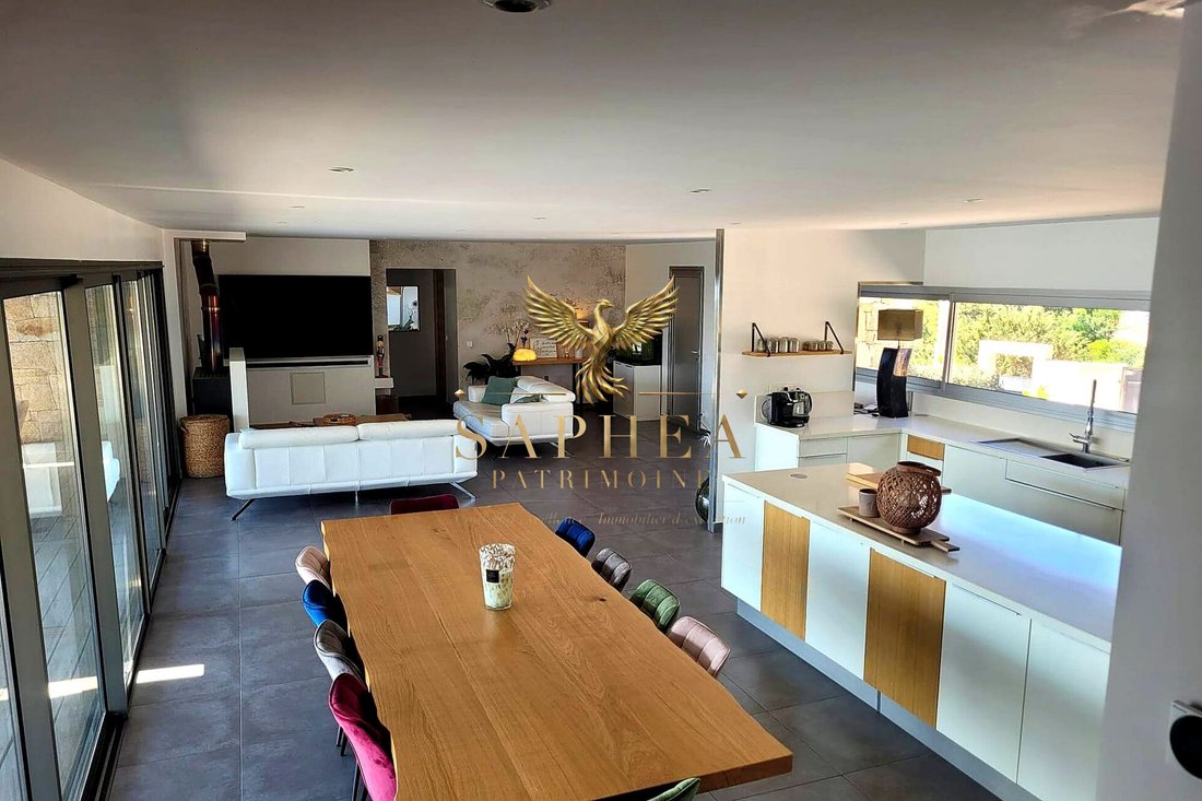 House in Porto-Vecchio, Corsica, France 4 - 18059873