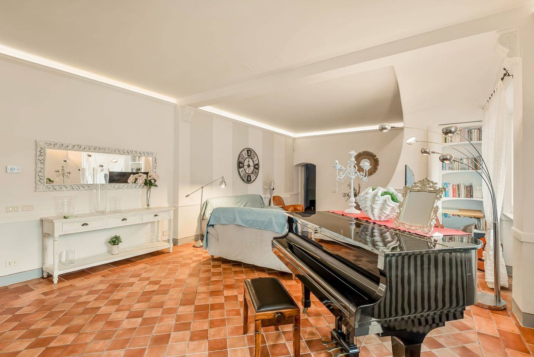 Villa in Center, Forte dei Marmi, Tuscany 4 - 13493740