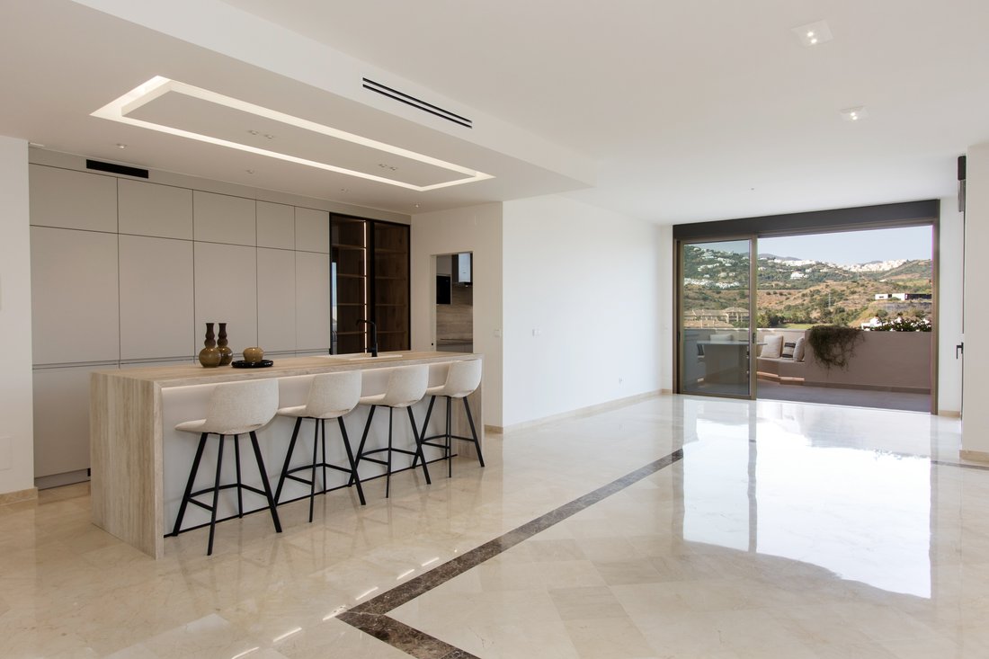 Apartment in Marbella, Andalusia, Spain 5 - 18088886
