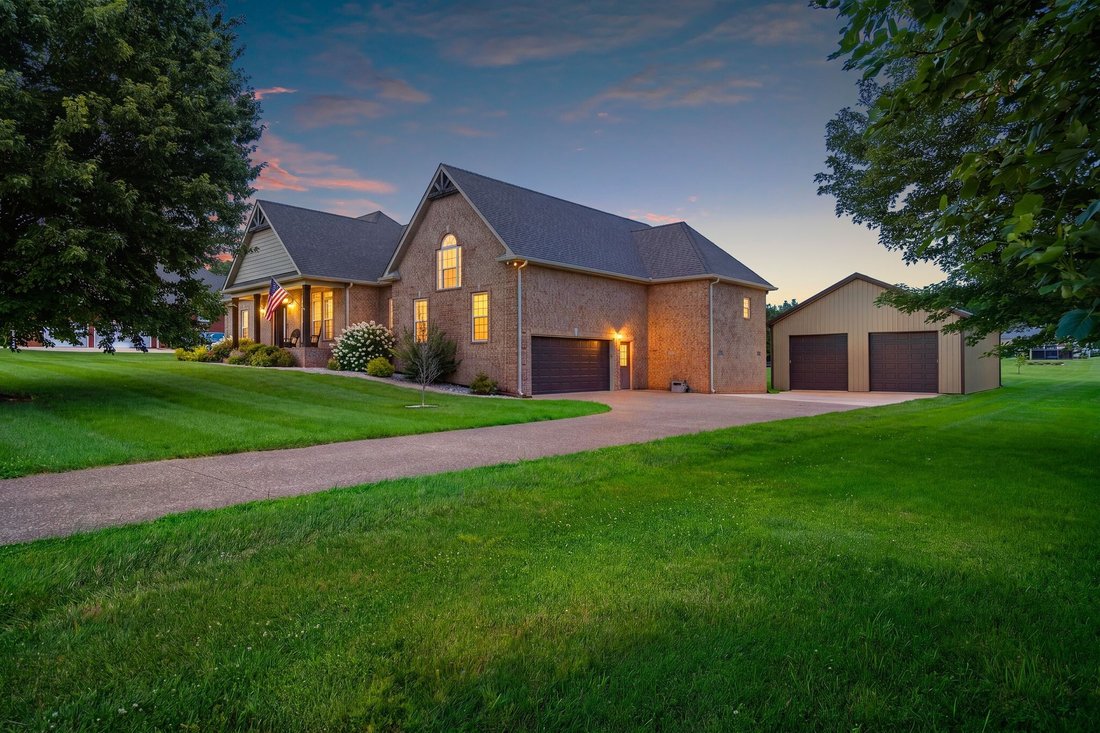 House in Cross Plains, Tennessee, United States 2 - 18089482