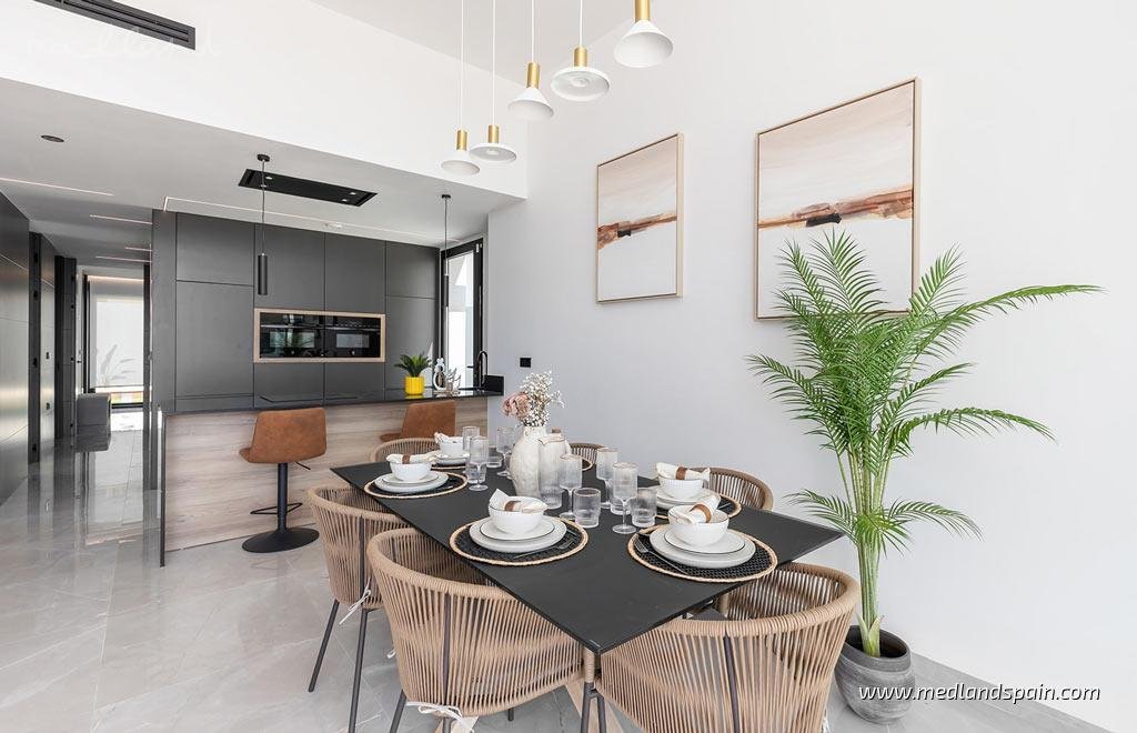 Villa in Torrevieja, Valencian Community, Spain 5 - 18089011