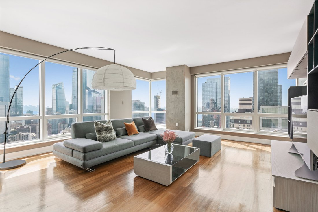 Condo in New York, New York, United States 1 - 18089831