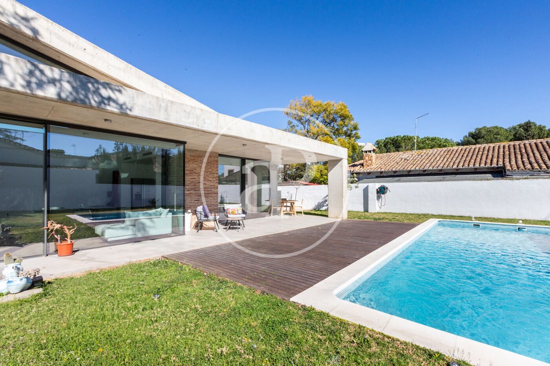 Villa in l'Eliana, Valencian Community, Spain 1 - 17073306