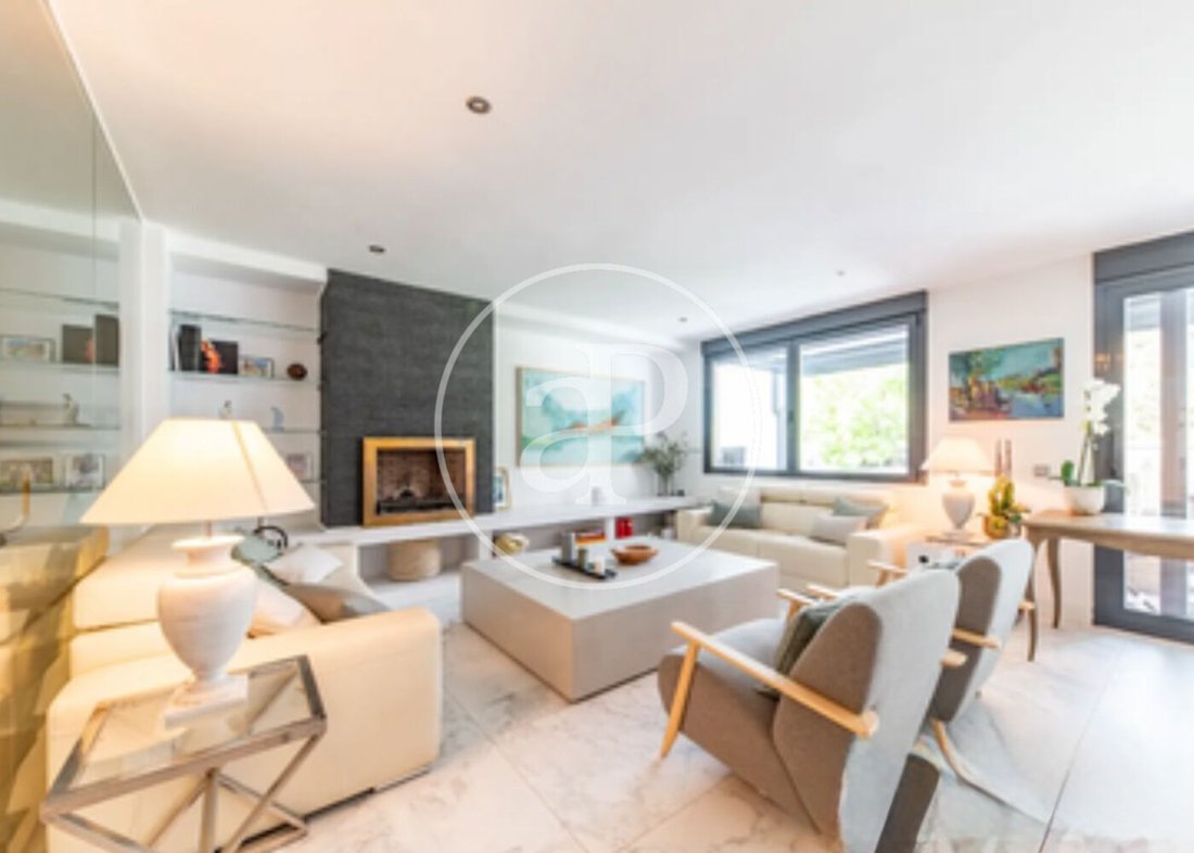 Villa in La Moraleja, Alcobendas, Comunidad de Madrid 2 - 18090071