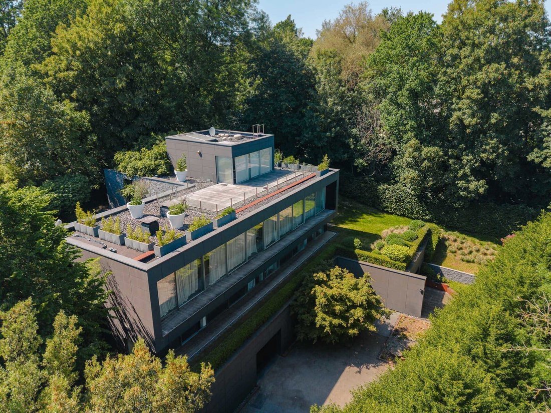 House in Uccle, Brussels, Belgium 1 - 18089815