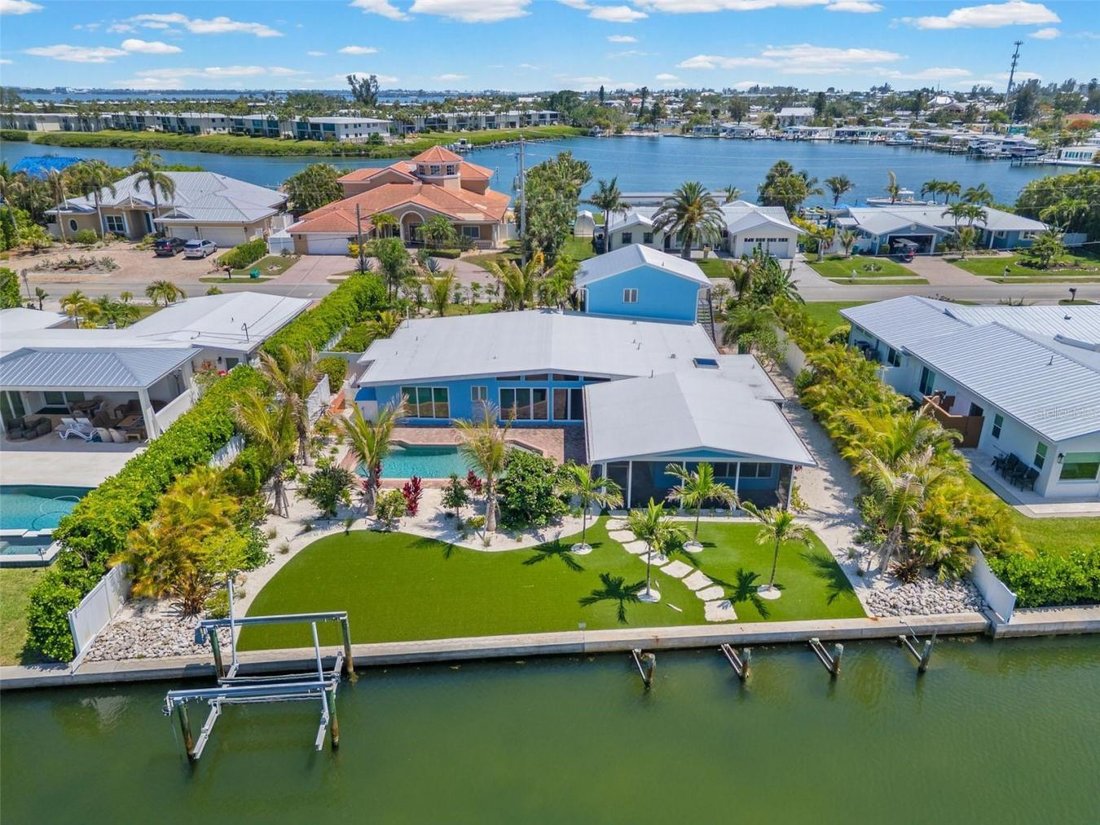 House in Holmes Beach, Florida, United States 1 - 18089792