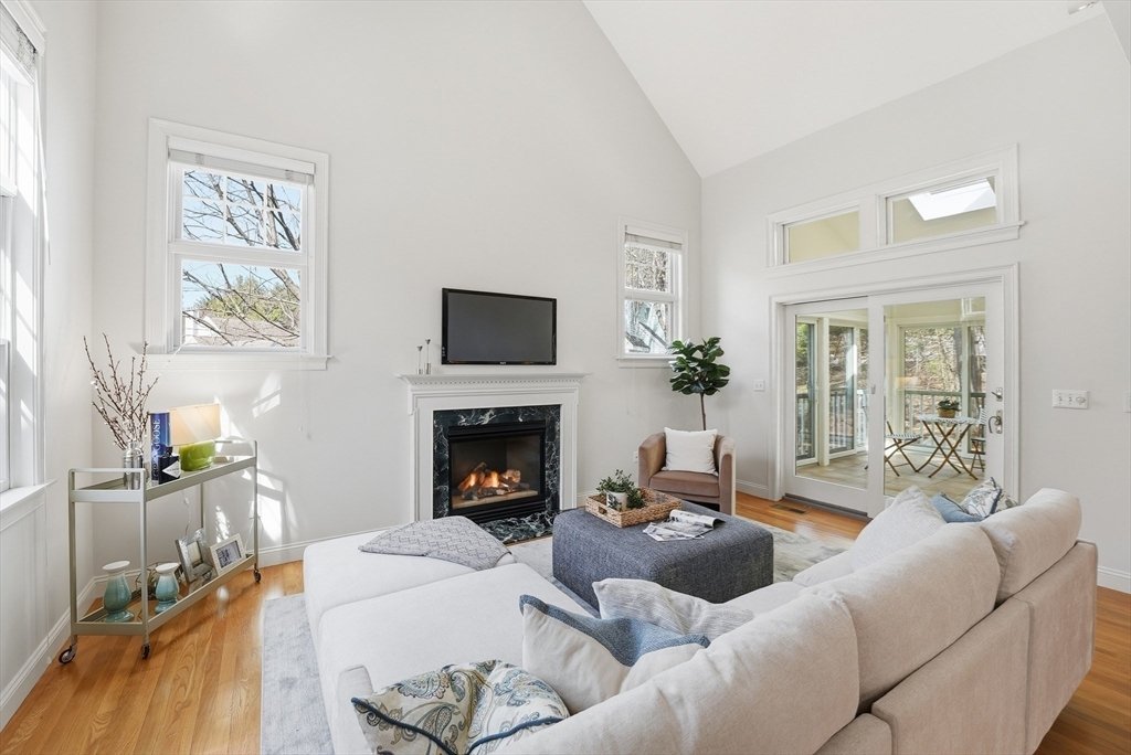 House in Acton, Massachusetts, United States 4 - 17499963