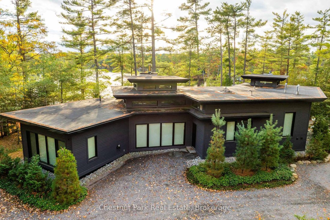 House in Gravenhurst, Ontario, Canada 4 - 18090001